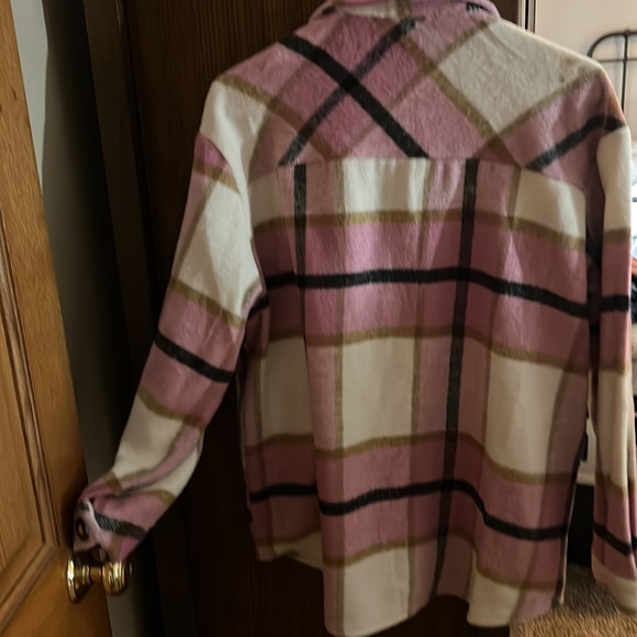 Moonrises shacket. Size medium - Picture 4 of 4